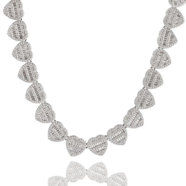 Heart linked necklace